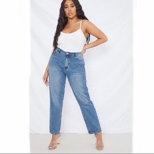 Missguided Plus Size Blue Dad Fit Jeans Light Wash NWOT
